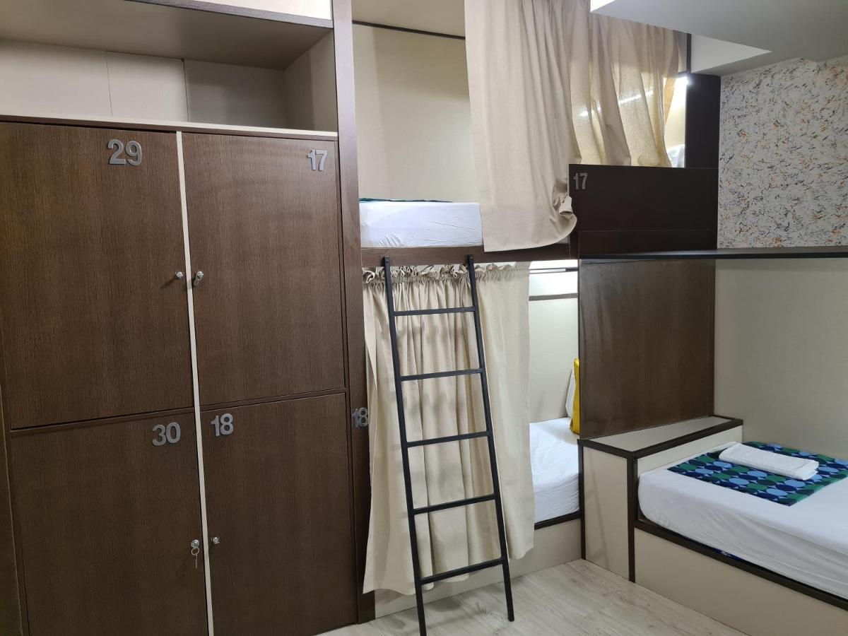 Hostel M-A Rooms Mate Madrid Luaran gambar