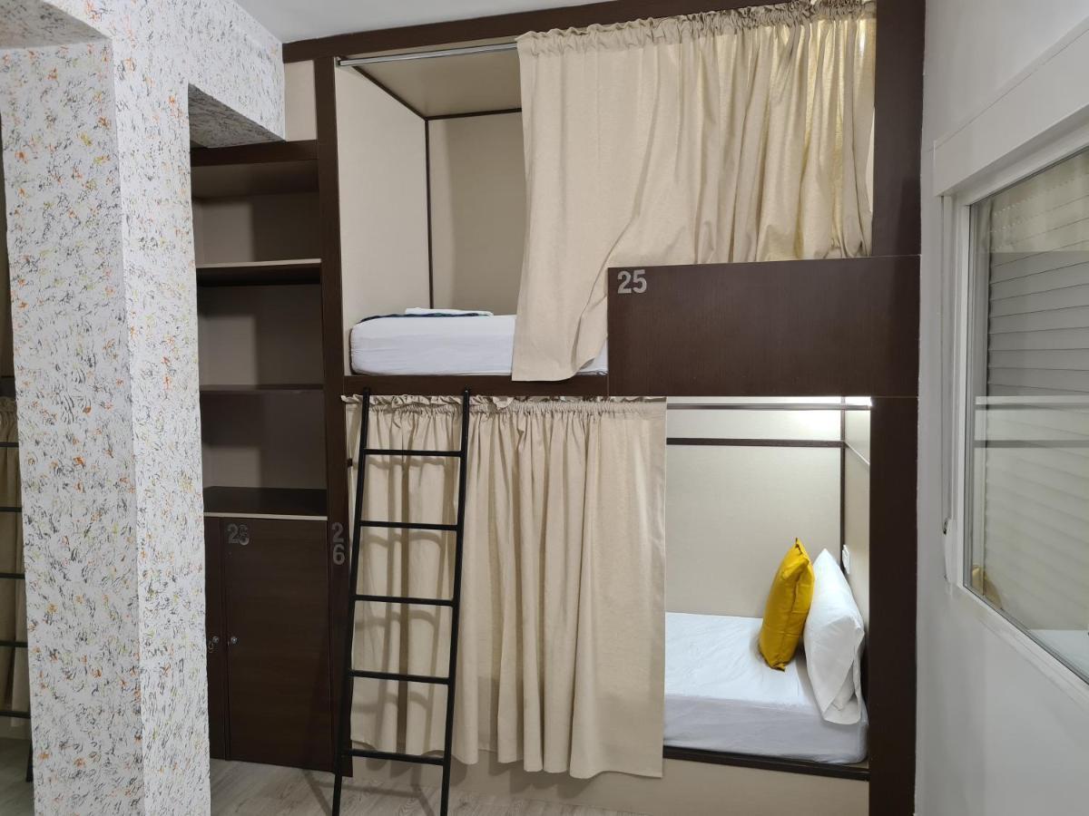 Hostel M-A Rooms Mate Madrid Luaran gambar